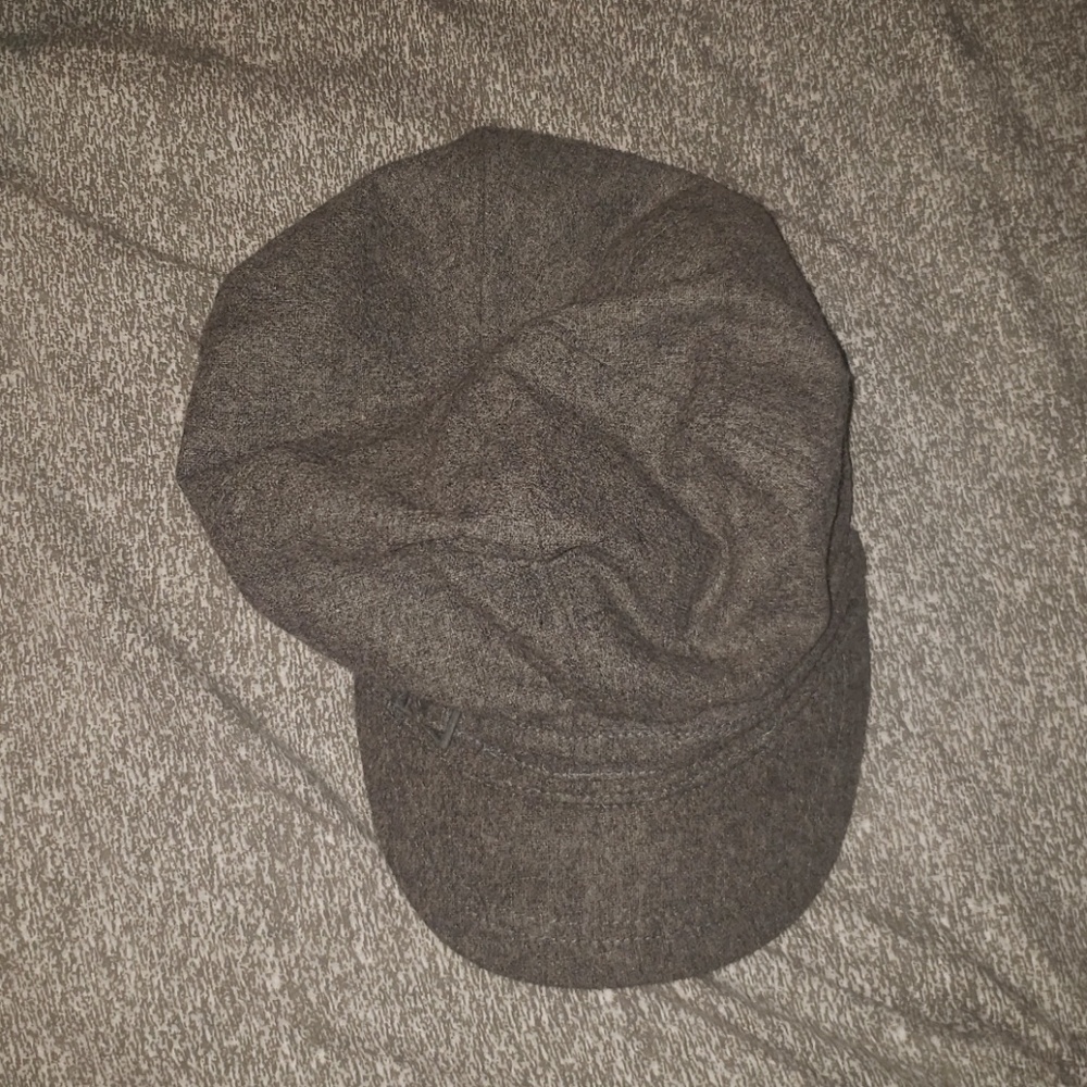 Hat - Picture 1 of 2